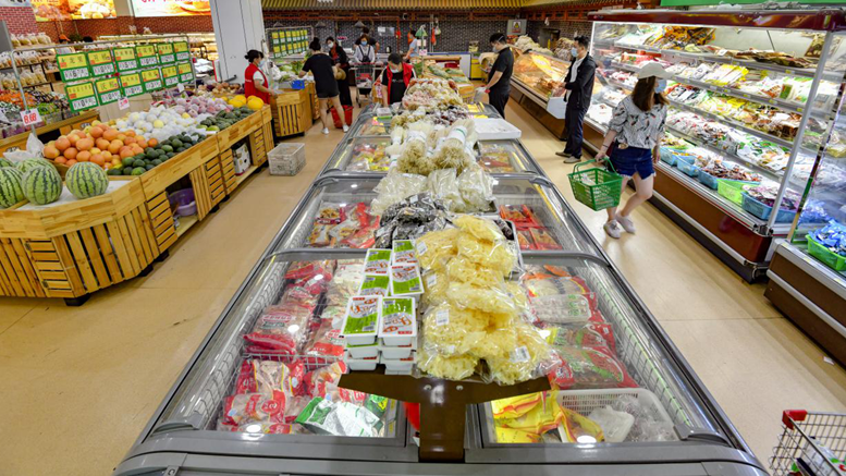 太阳集团1088vip新区安新县蔬菜米面等生活必需品供应充足价格稳定