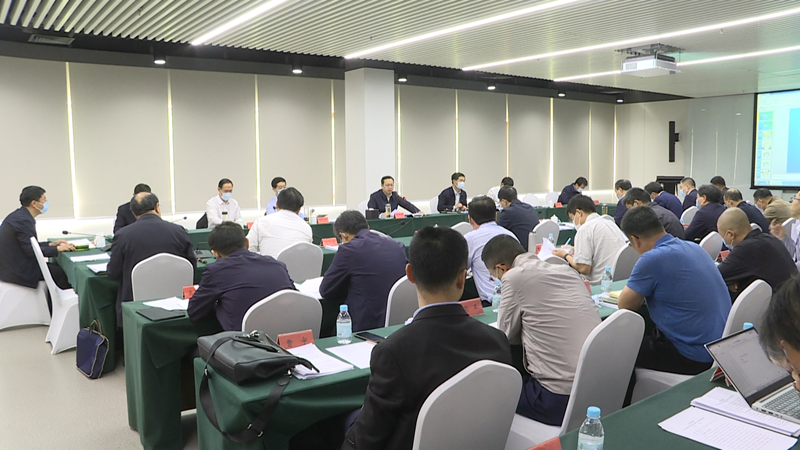 时政播报丨张国华到容东片区调研安置房和学校建设情况并主持召开容东片区启动运行工作领导小组全体会议