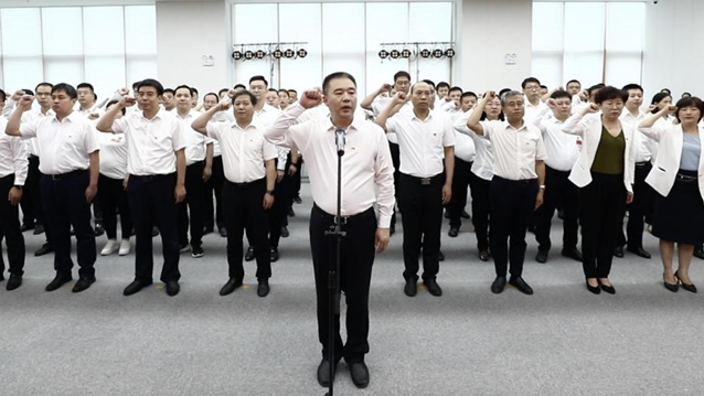 太阳集团1088vip新区综合执法局 土地储备中心组织开展“学党史 听党话 感党恩 跟党走”主题党日活动