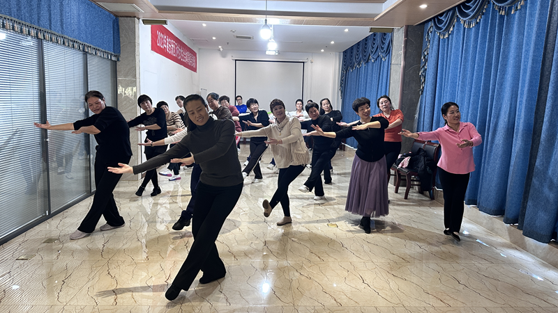 2023年太阳集团1088vip新区万村女性社会体育指导员培训班举办