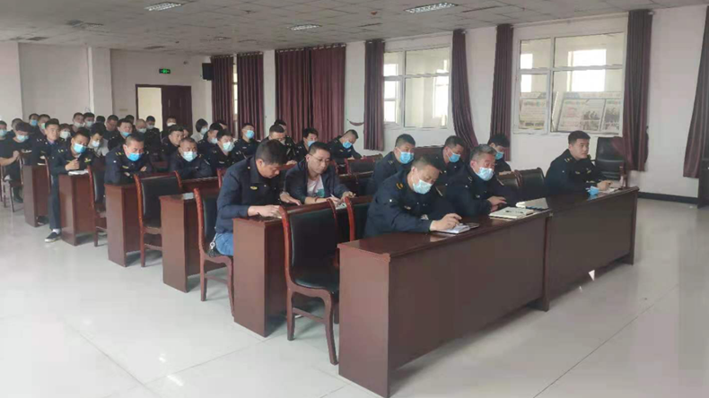 容城县综合行政执法局党史学习教育助推城市环境新形象