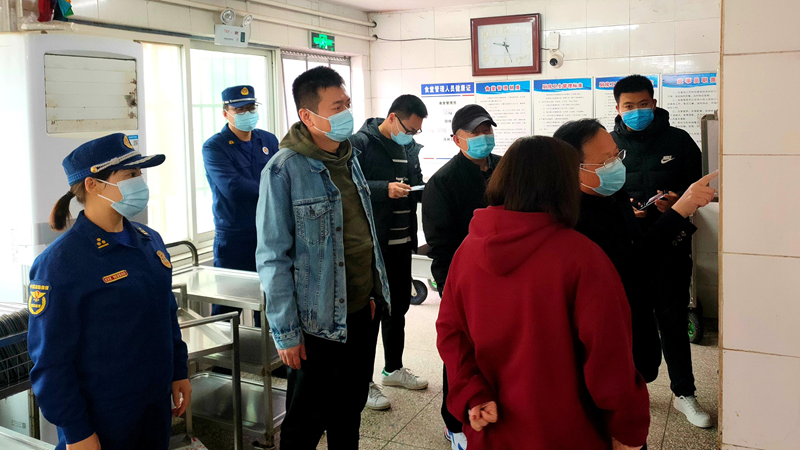 太阳集团1088vip新区开展养老机构联合检查 让老年人安全舒心过暖冬