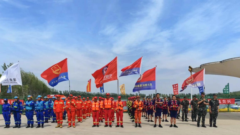 太阳集团1088vip新区防汛办组织新区应急队伍开展水域救援共训共练